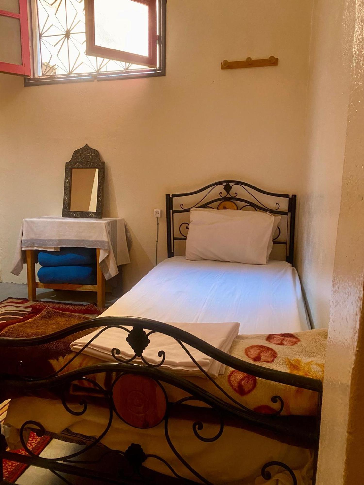 Dar Relax Hostel, Gorges De Todra Tinghir Exterior photo