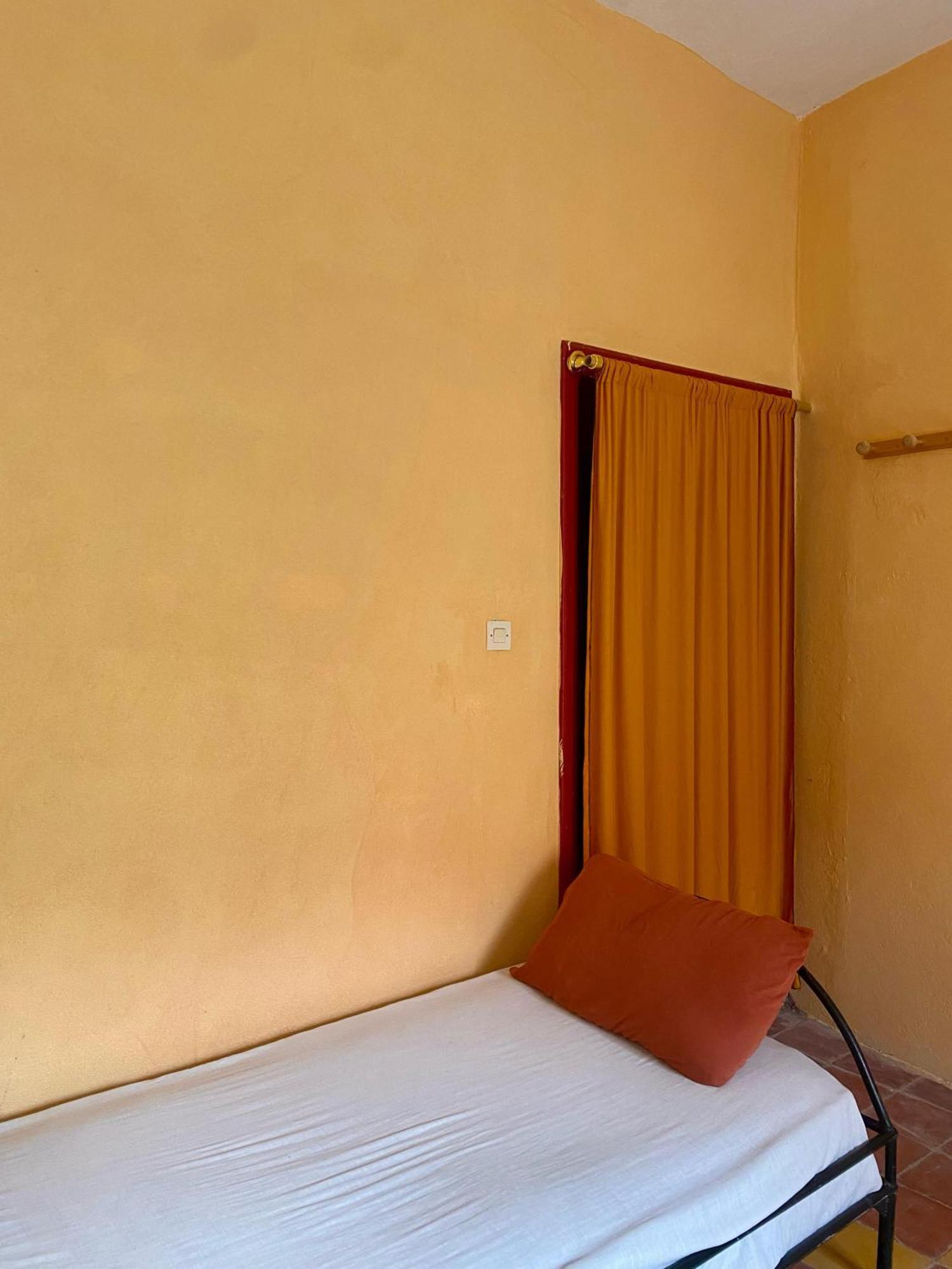 Dar Relax Hostel, Gorges De Todra Tinghir Exterior photo